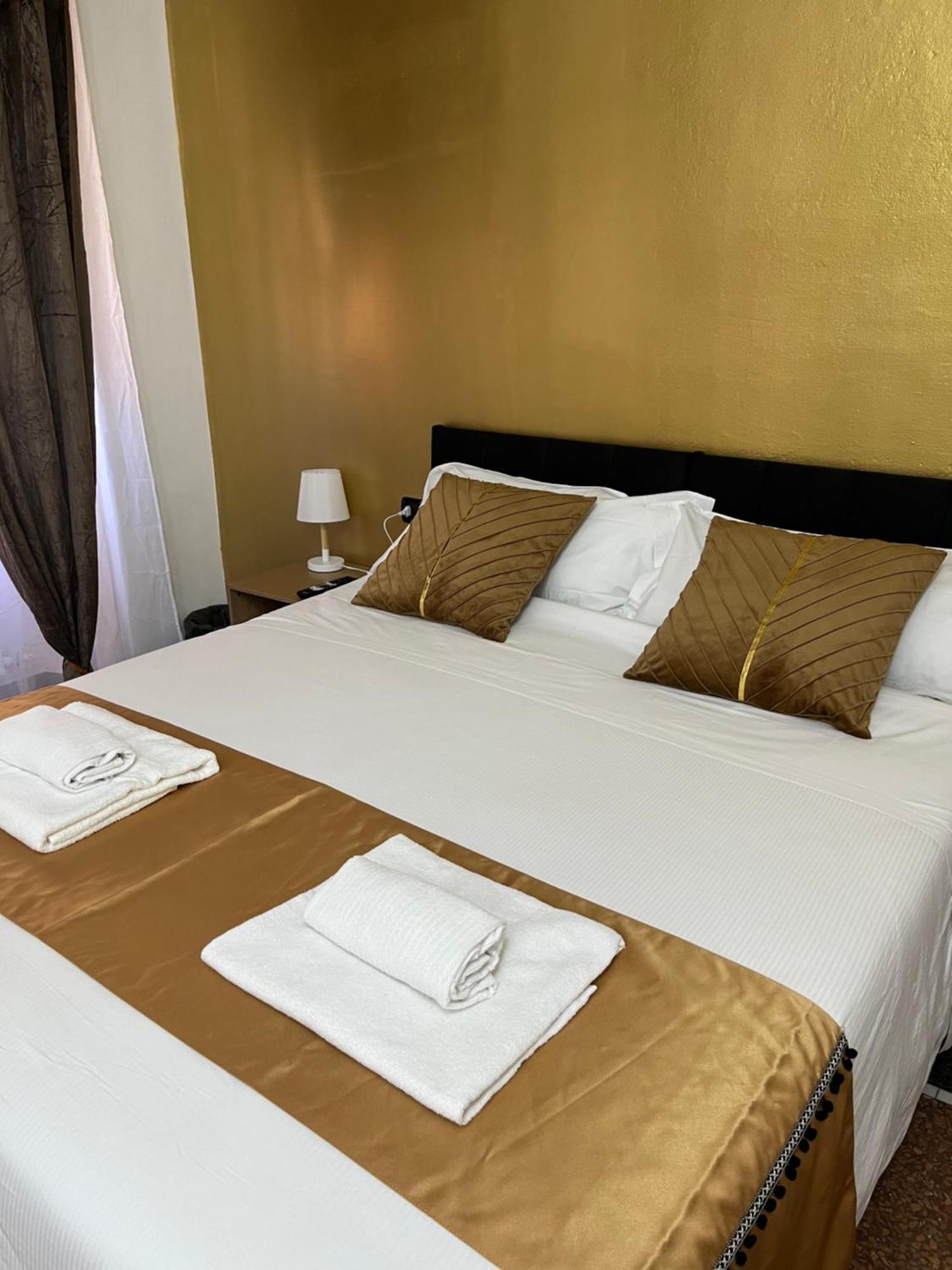 Genova Gold Rooms Zewnętrze zdjęcie