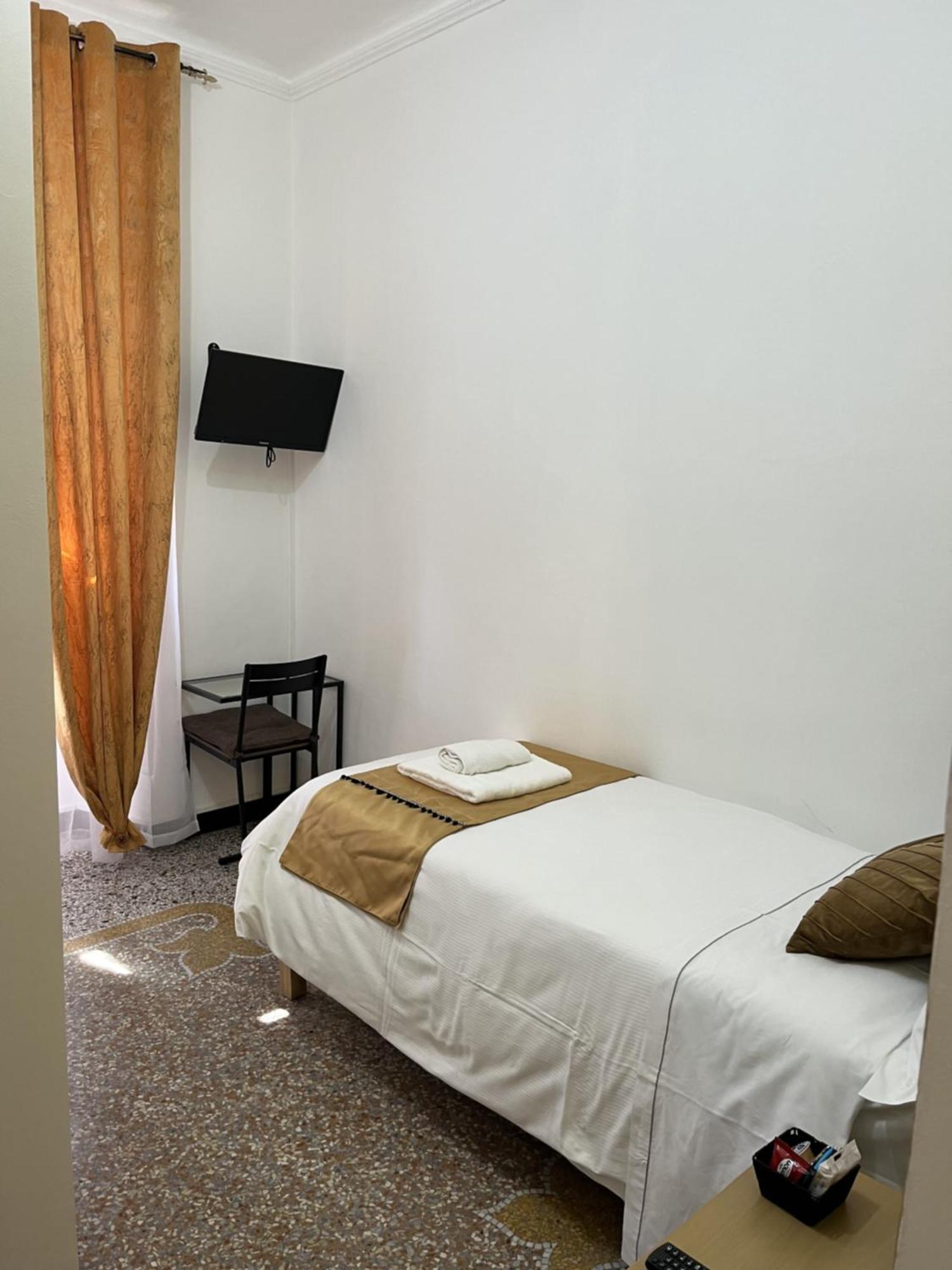 Genova Gold Rooms Pokój zdjęcie